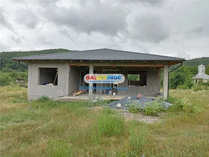 De vanzare casa PARTER la GRI si teren intravilan stradal BABANA