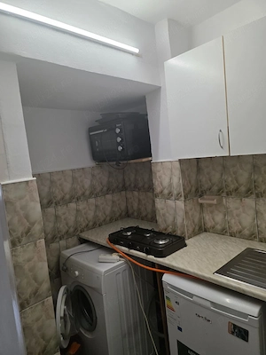 Inchiriez garsoniera - imagine 4