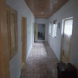 vlnd casa cu 3 camerr bucatarie ln satul spataru