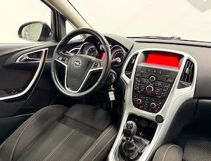 Opel Astra 1.7 CDTI Cosmo - imagine 15