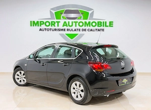 Opel Astra 1.7 CDTI Cosmo - imagine 8