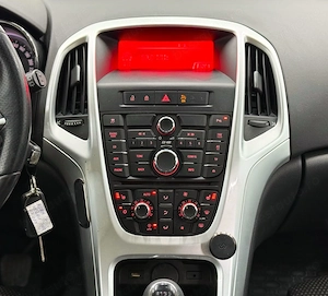 Opel Astra 1.7 CDTI Cosmo - imagine 14