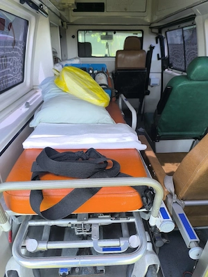 Targă Ambulanță FERNO Model 35-A + Ventilator MEDUMAT + Rampă Aluminiu (Kit Complet