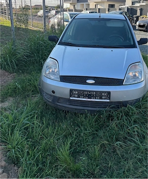 Vand Ford Fiesta 2001 Radiat - imagine 5