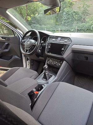 Volkswagen Tiguan Trendline 1.5 tsi 2020 - imagine 9