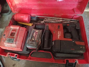 bormașină Hilti 