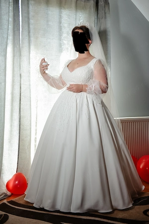 Rochie mireasă stil prințesă 