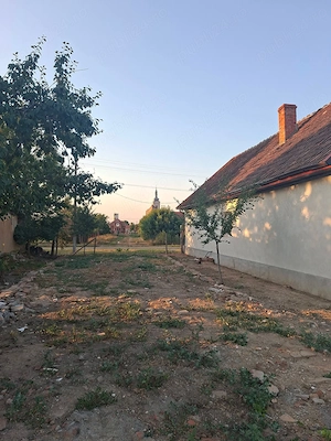 Vând casă in localitatea Sarbova.Jud.Timiș  - imagine 5