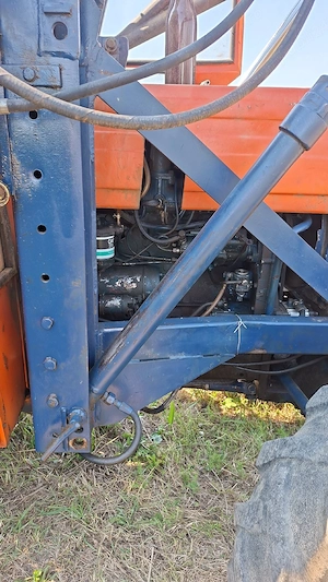 Tractor U640 - imagine 4
