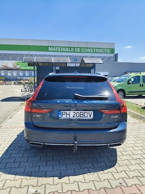 Volvo V90 D4 Momentum Pro, 2019, 2.0 190 hp - imagine 2