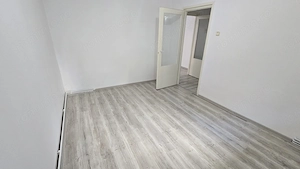 Vand apartament 2 camere in Deva, zona I. Traian, parter, semidecomandat, suprafata utila 47 mp,  - imagine 8