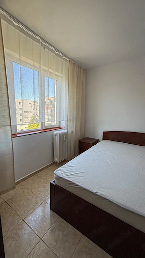 Închiriere apartament 3 camere   70 mp   Dristor, la 1 minut de metrou - imagine 6