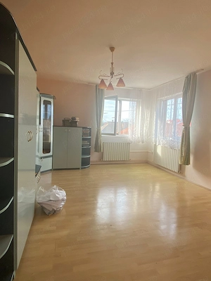 De vanzare casa 6 camere Marghita ,Bihor - imagine 4