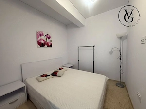 Studio modern cu dormitor separat- zona Campus - parcare inclusa - imagine 2