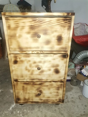 Execut lucrari montaj parchet 