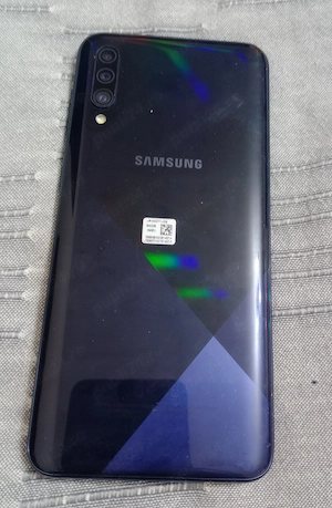 Samsung Galaxy A50 afisaj defect, porneste