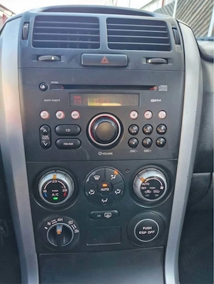 Suzuki Grand Vitara  - imagine 6