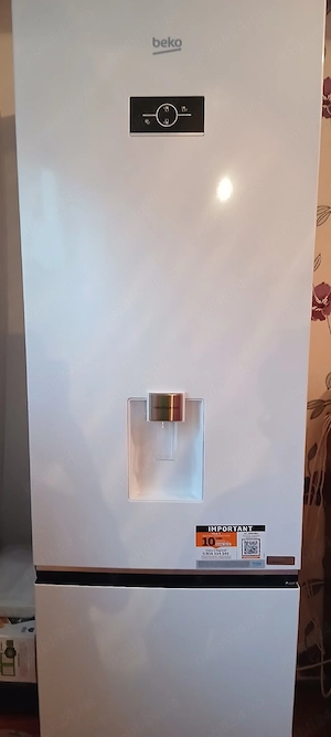 Combină Frigorifică Beko No-Frost (Model B3RCNA404HDW   K60407NE)   Nouă, Nefolosită, cu Factură