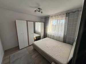 Inchiriez apartament, 2 camere decomandat 