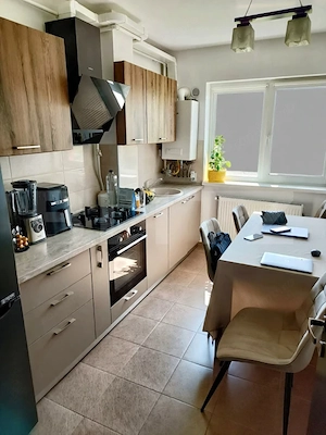 Garsonieră de vânzare, 38 mp, parcare, zona Sanpetru - imagine 3
