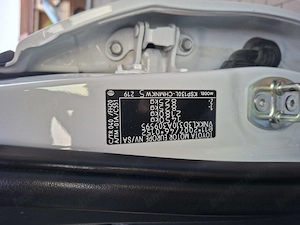 Toyota yaris 2019 1l benzina aspirat 34000km  - imagine 3