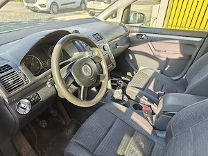 VW Touran motor defect RABLA PRET FIX 2500 lei Fiscal pe loc - imagine 6