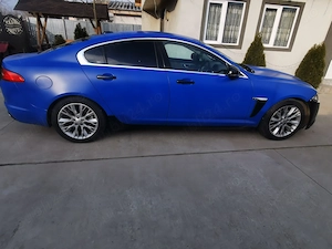 Dezmembrez jaguar xf 2.2 diesel  - imagine 2