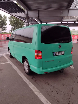 Vând Volkswagen Transporter T5 - imagine 2