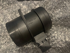 Debitmetru aer Nou Hella pt Audi 2.0 TDI  VW 2.0 TDI 2.5 TDI 