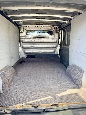 Opel Vivaro 1.9 Diesel URGENT - imagine 3