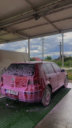 Se vinde Golf 4, benzină, 1.4, manual - imagine 3