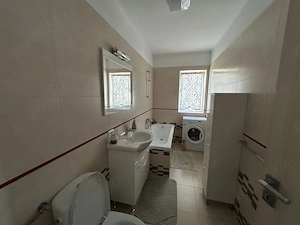 Închiriez apartament 2 camere - imagine 5