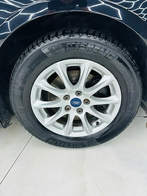 Ford Mondeo - imagine 9