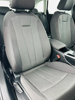 Audi A4 - imagine 18