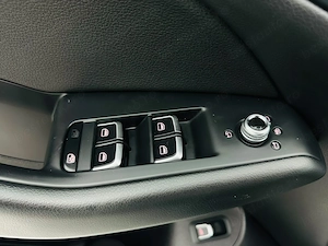 Audi Q5 - imagine 11