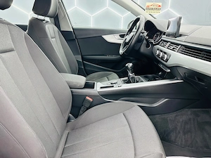 Audi A4 - imagine 17