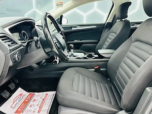 Ford Mondeo - imagine 13