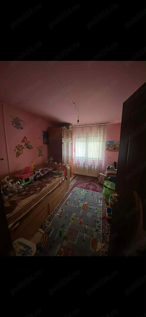 OPORTUNITATE! Spațiu generos & Confort   Apartament 4 Camere, Zona Profi - imagine 4