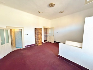 Apartament cu 2 camere de vânzare în cartierul Drăgășani