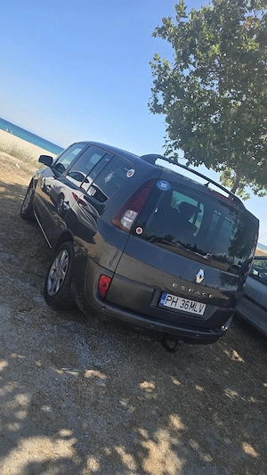 Renault Grand Espace 2.0dci 7 locuri - imagine 10