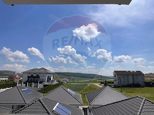De vânzare apartament nou cu 2 camere, Băile Felix - imagine 19