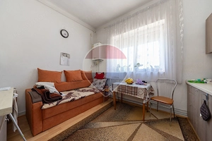 Casa cu potențial rar în Săcele: 2 corpuri și teren de 1.048 mp - imagine 16