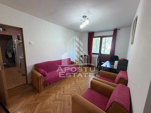 Apartament cu 3 camere ,etaj intermediar, Zona Dacia ,Timisoara