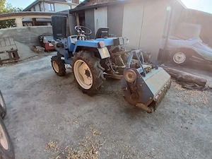Tractor isechi cu utilaje 30 cv - imagine 2
