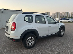 Dacia Duster Suv 4x 4 Diesel  - imagine 5