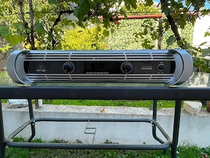 amplificator behringer inuke nu3000