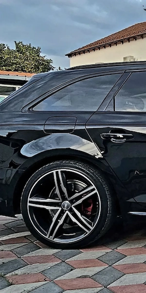 Audi A4 B9 2017 Sline Black Edition 190cv - imagine 3