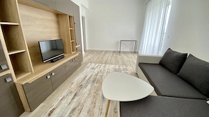 Proprietar inchiriez ap.2 camere, 2 balcoane, parcare, lift, 58 mp utili,negociabil - imagine 4