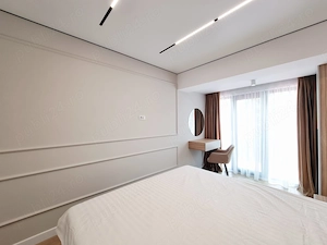 Apartament situat in BLOC NOU mobilat si utilat CT cu inc. in pard. loc de parcare - imagine 8