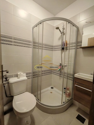 Apartament 3 camere Complex Bacovia (Fiald) 2 bai+parcare - imagine 9